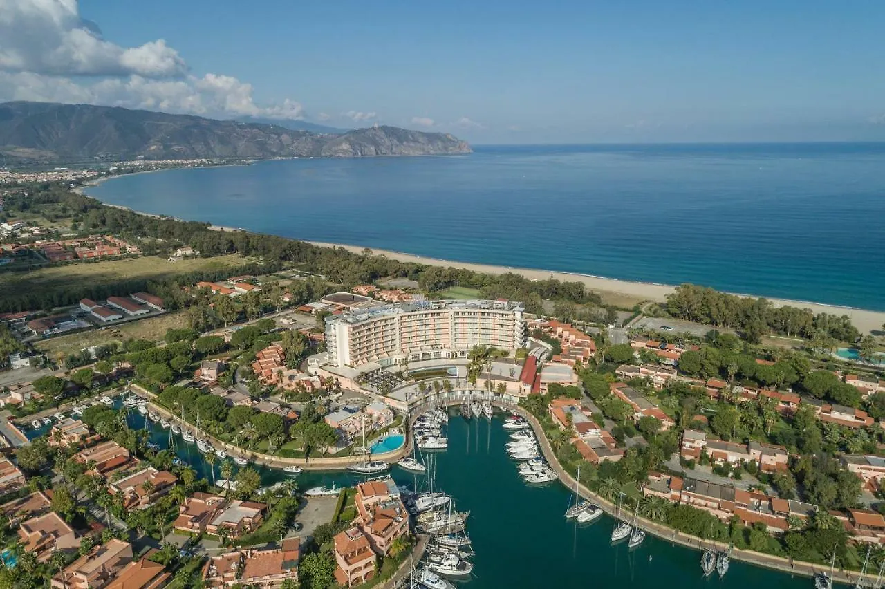 Residence Delfino, Portorosa Furnari Aparthotel