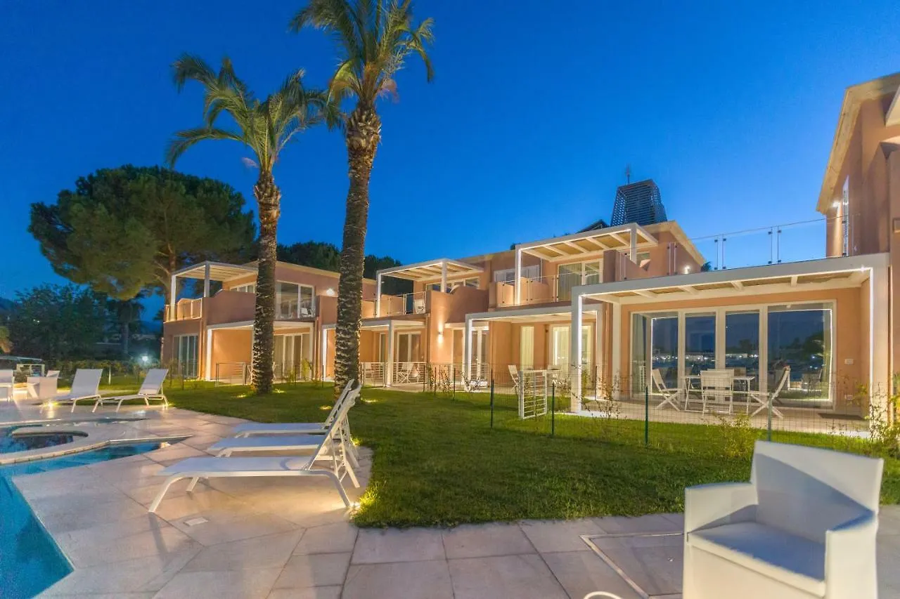 Aparthotel Residence Delfino, Portorosa Furnari