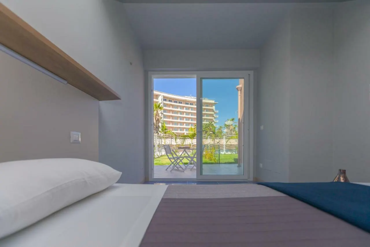 Residence Delfino, Portorosa Furnari Aparthotel